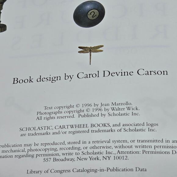 Halloween Scholastic 1st Print 1996 Spooky Night Book & Two I Spy CD-ROM Games - Picture 6 of 16